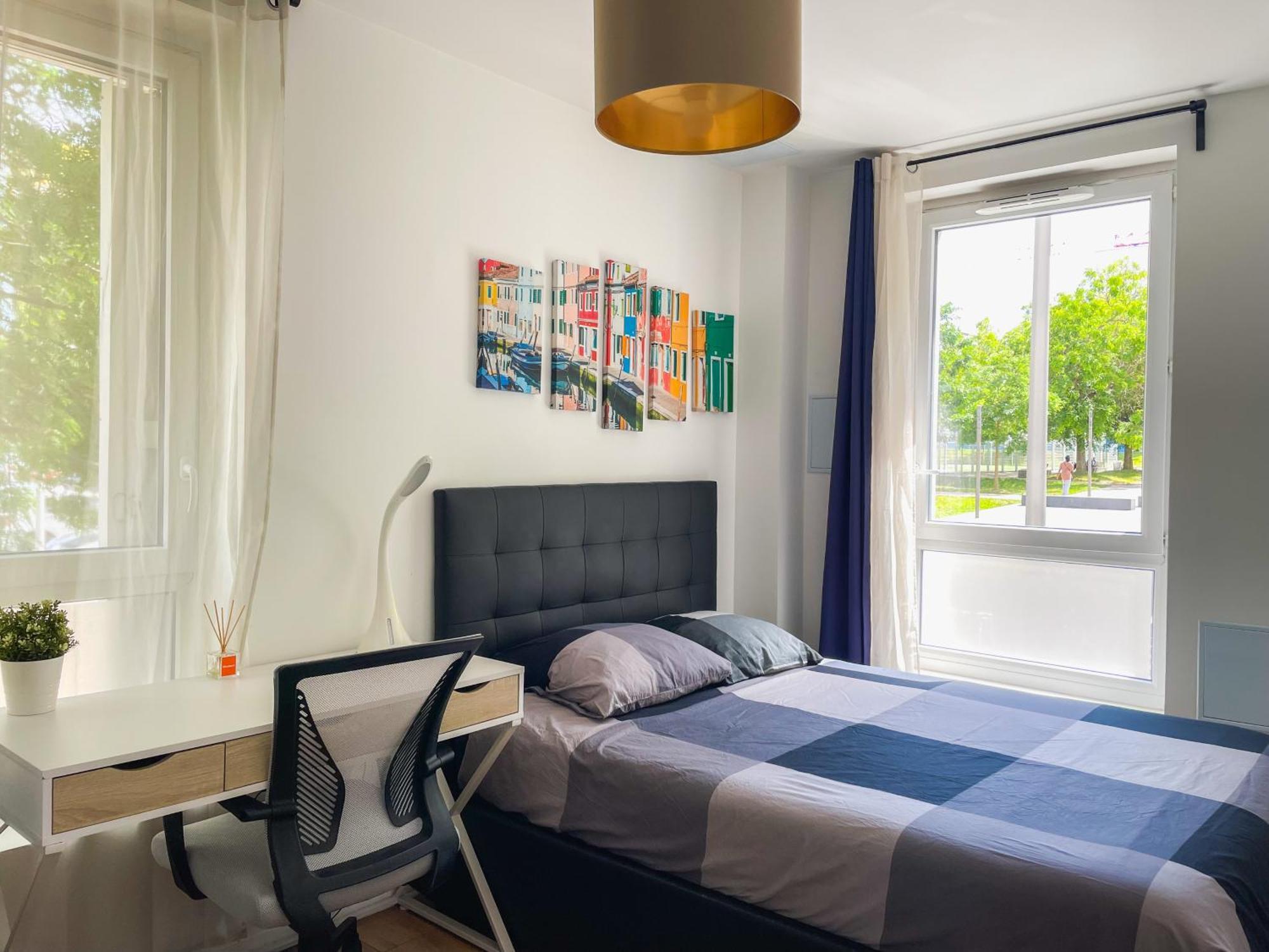 Comfortable Rooms In Nanterre University Near La Defense Arena And Paris With Very Good Wifi Exterior photo