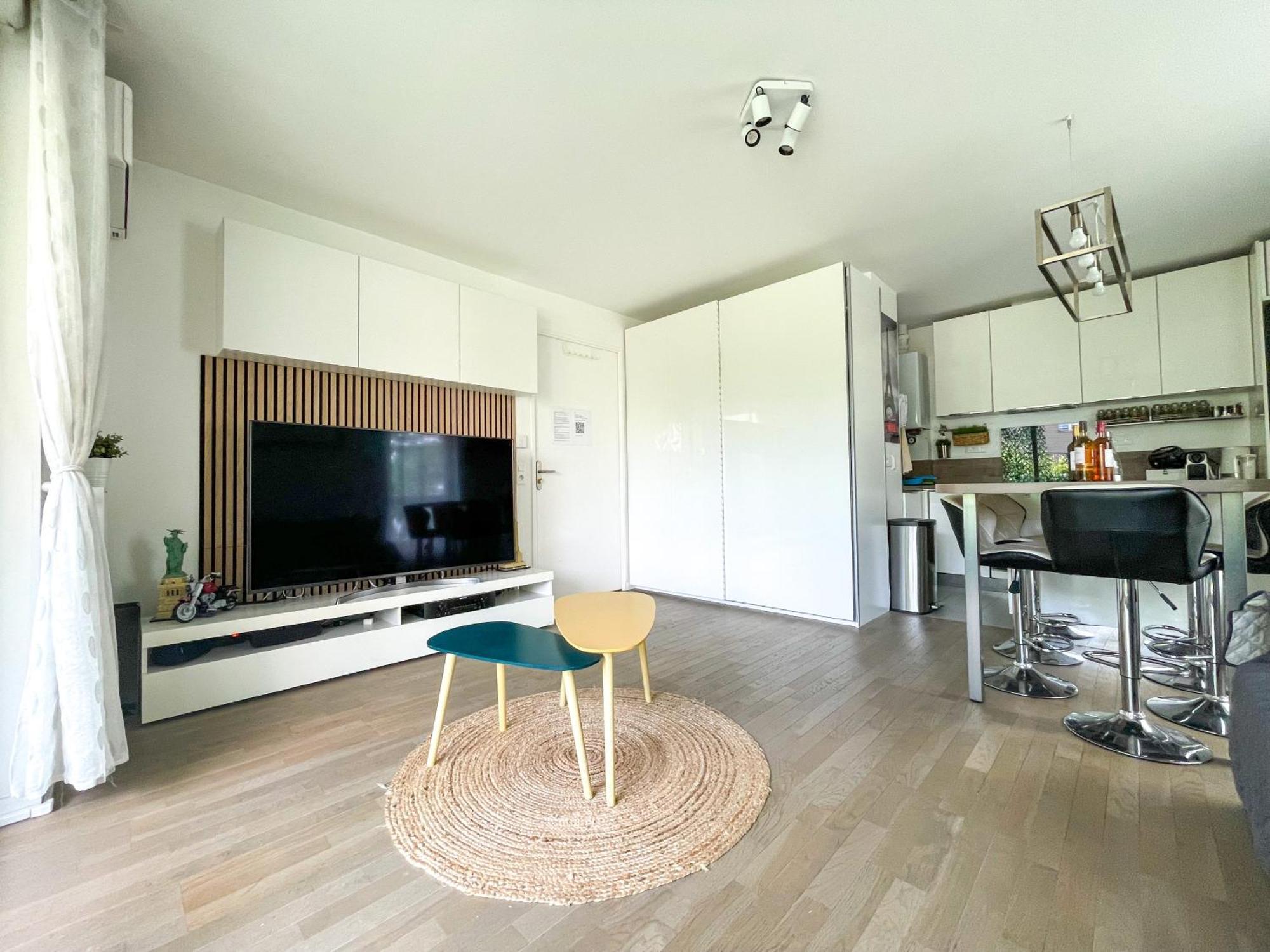 Comfortable Rooms In Nanterre University Near La Defense Arena And Paris With Very Good Wifi Exterior photo